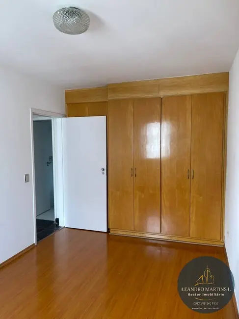 Apartamento com 2 quartos à venda, 75m2 em Moema, São Paulo - SP - imagem 5 Foto 5 de Apartamento com 2 quartos à venda, 75m2 em Moema, São Paulo - SP