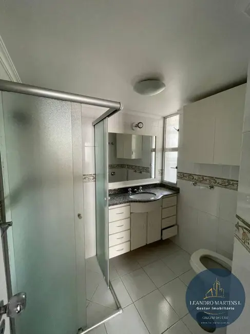 Apartamento com 2 quartos à venda, 75m2 em Moema, São Paulo - SP - imagem 3 Foto 3 de Apartamento com 2 quartos à venda, 75m2 em Moema, São Paulo - SP