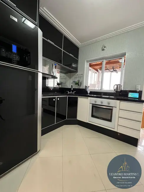 Foto 6 de Casa de Condomínio com 2 quartos à venda, 72m2 em Jardim Cristal, São Paulo - SP