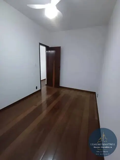 Foto 8 de Casa com 3 quartos à venda, 197m2 em Jardim Belvedere, Volta Redonda - RJ