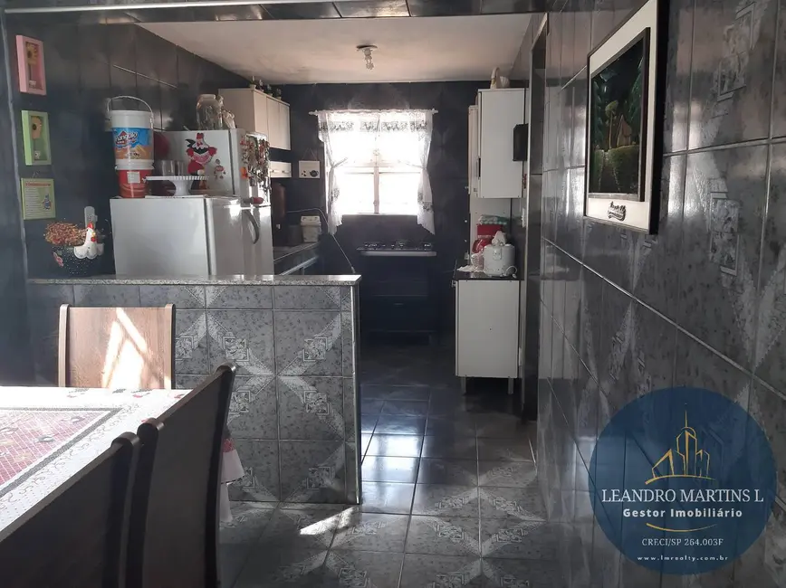 Foto 3 de Casa com 2 quartos à venda, 143m2 em Casa de Pedra, Volta Redonda - RJ