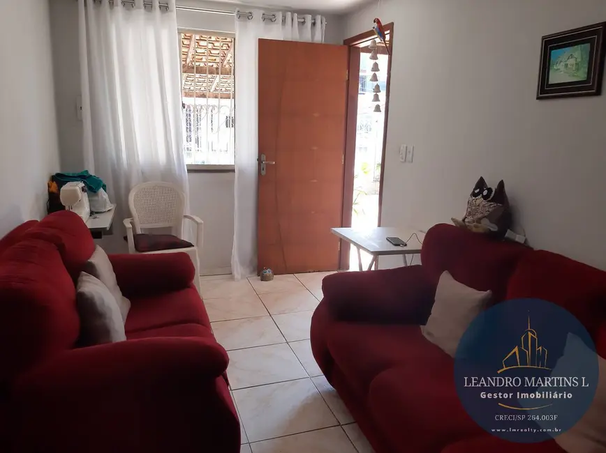 Foto 2 de Casa com 2 quartos à venda, 143m2 em Casa de Pedra, Volta Redonda - RJ