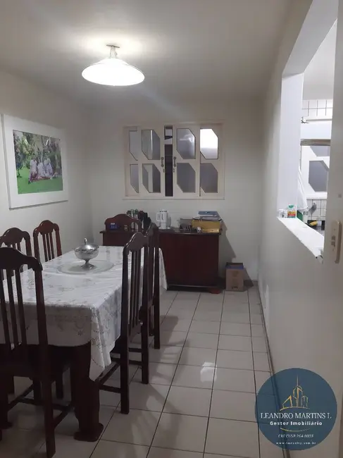 Casa com 4 quartos à venda, 198m2 em Casa de Pedra, Volta Redonda - RJ - imagem 7 Foto 7 de Casa com 4 quartos à venda, 198m2 em Casa de Pedra, Volta Redonda - RJ