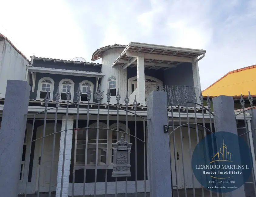Foto 1 de Casa com 4 quartos à venda, 198m2 em Casa de Pedra, Volta Redonda - RJ