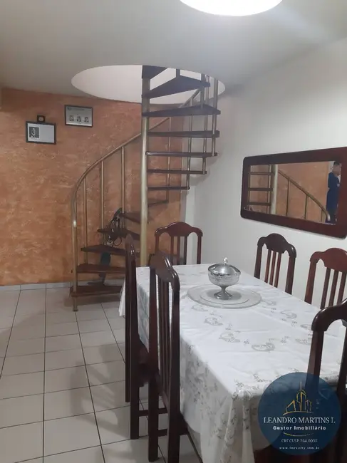 Casa com 4 quartos à venda, 198m2 em Casa de Pedra, Volta Redonda - RJ - imagem 5 Foto 5 de Casa com 4 quartos à venda, 198m2 em Casa de Pedra, Volta Redonda - RJ