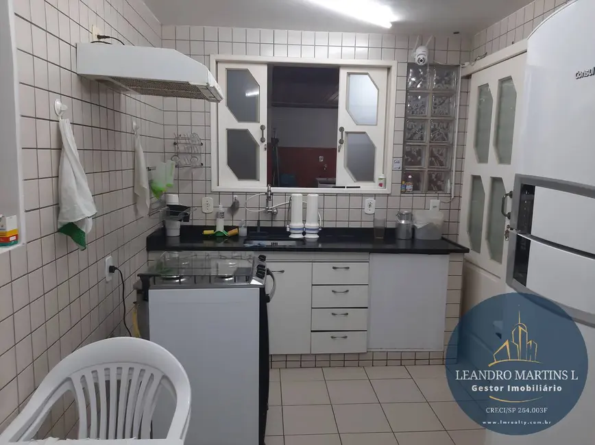 Casa com 4 quartos à venda, 198m2 em Casa de Pedra, Volta Redonda - RJ - imagem 9 Foto 9 de Casa com 4 quartos à venda, 198m2 em Casa de Pedra, Volta Redonda - RJ