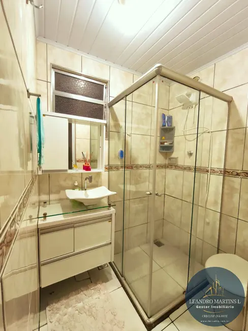 Casa com 5 quartos à venda, 143m2 em Volta Redonda - RJ - imagem 8 Foto 8 de Casa com 5 quartos à venda, 143m2 em Volta Redonda - RJ