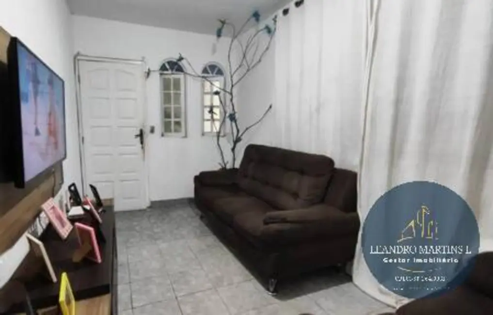 Casa com 2 quartos à venda, 50m2 em Casa de Pedra, Volta Redonda - RJ - imagem 3 Foto 3 de Casa com 2 quartos à venda, 50m2 em Casa de Pedra, Volta Redonda - RJ