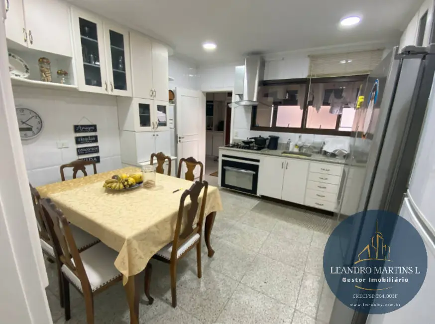 Foto 5 de Apartamento com 3 quartos à venda, 176m2 em Vila Mariana, São Paulo - SP