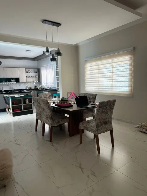 Casa de Condomínio com 3 quartos à venda, 400m2 em Ibiuna - SP - imagem 3 Foto 3 de Casa de Condomínio com 3 quartos à venda, 400m2 em Ibiuna - SP