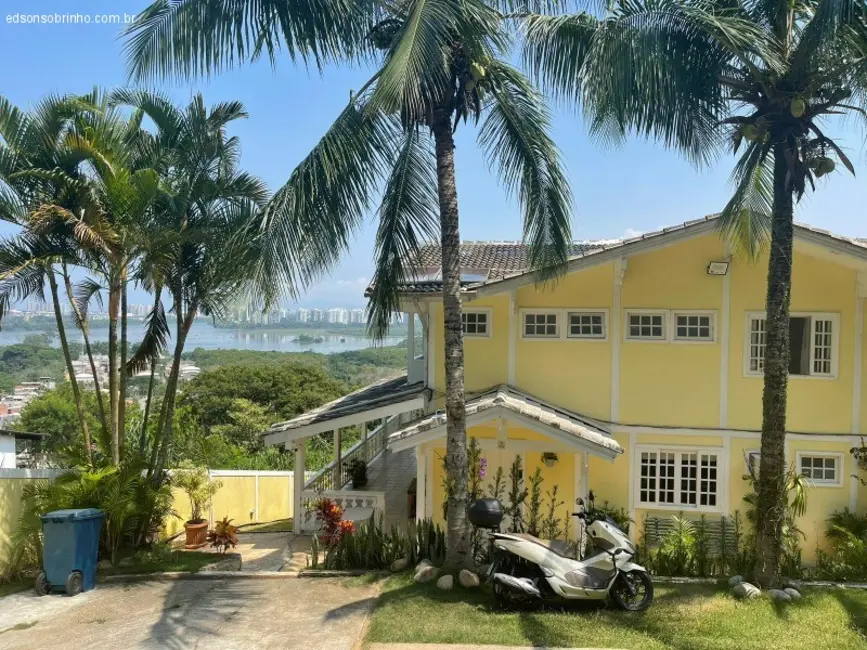 Casa de Condomínio com 4 quartos à venda, 1516m2 em Itanhangá, Rio De Janeiro - RJ - imagem 4 Foto 4 de Casa de Condomínio com 4 quartos à venda, 1516m2 em Itanhangá, Rio De Janeiro - RJ