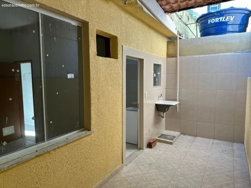 Casa com 1 quarto para alugar, 47m2 em Jardim Vinte e Cinco de Agosto, Duque De Caxias - RJ - imagem 8 Foto 8 de Casa com 1 quarto para alugar, 47m2 em Jardim Vinte e Cinco de Agosto, Duque De Caxias - RJ