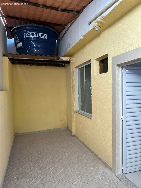 Casa com 1 quarto para alugar, 47m2 em Jardim Vinte e Cinco de Agosto, Duque De Caxias - RJ - imagem 9 Foto 9 de Casa com 1 quarto para alugar, 47m2 em Jardim Vinte e Cinco de Agosto, Duque De Caxias - RJ