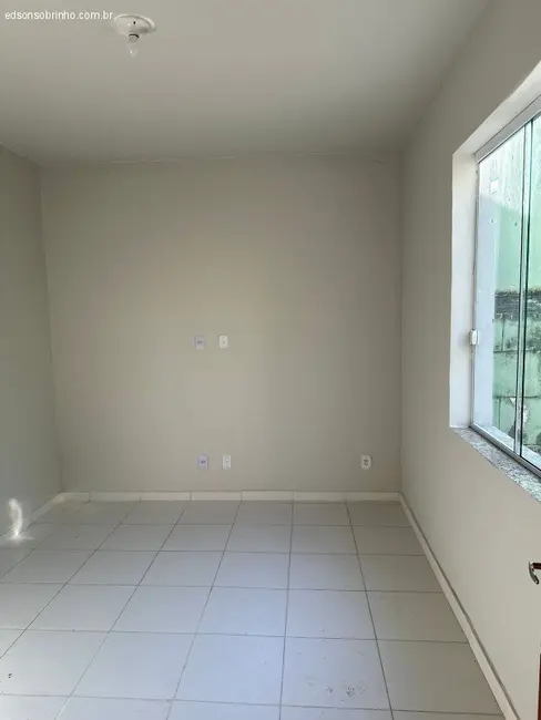 Casa com 1 quarto para alugar, 47m2 em Jardim Vinte e Cinco de Agosto, Duque De Caxias - RJ - imagem 3 Foto 3 de Casa com 1 quarto para alugar, 47m2 em Jardim Vinte e Cinco de Agosto, Duque De Caxias - RJ