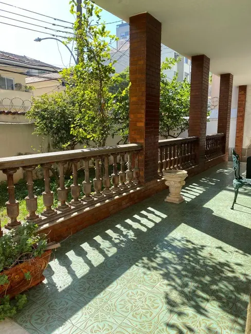 Foto 1 de Casa com 6 quartos à venda e para alugar, 300m2 em Tijuca, Rio De Janeiro - RJ