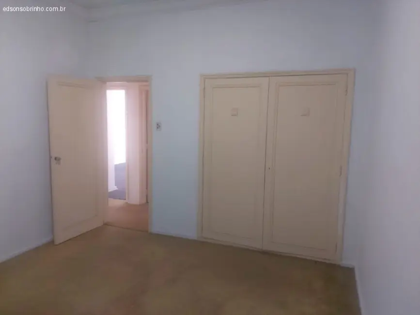 Apartamento com 3 quartos à venda, 147m2 em Copacabana, Rio De Janeiro - RJ - imagem 9 Foto 9 de Apartamento com 3 quartos à venda, 147m2 em Copacabana, Rio De Janeiro - RJ