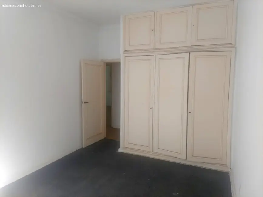 Apartamento com 3 quartos à venda, 147m2 em Copacabana, Rio De Janeiro - RJ - imagem 6 Foto 6 de Apartamento com 3 quartos à venda, 147m2 em Copacabana, Rio De Janeiro - RJ