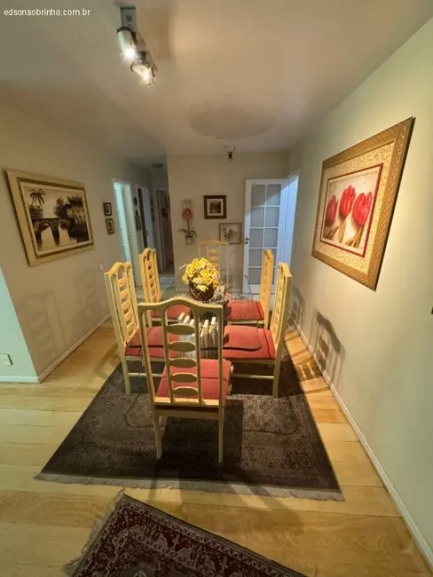 Foto 2 de Apartamento com 3 quartos à venda, 100m2 em Copacabana, Rio De Janeiro - RJ