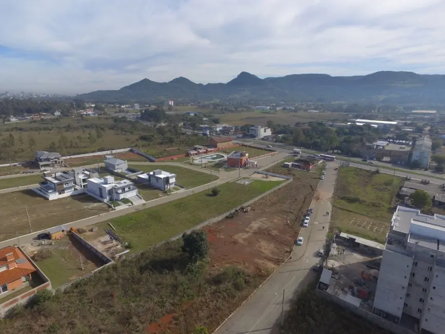 Foto 3 de Apartamento à venda, 76m2 em São José, Santa Maria - RS