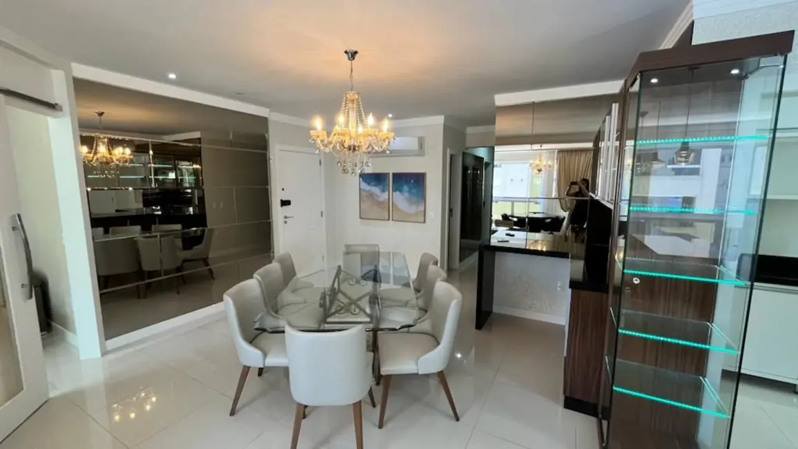 Foto 18 de Apartamento à venda em Meia Praia, Itapema - SC