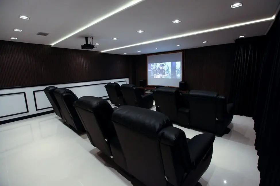 Foto 44 de Apartamento à venda em Meia Praia, Itapema - SC