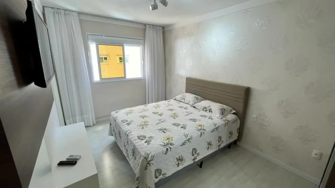 Foto 33 de Apartamento à venda em Meia Praia, Itapema - SC