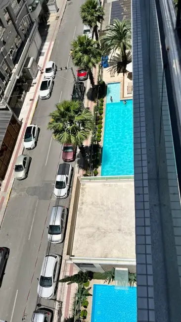 Foto 9 de Apartamento à venda em Meia Praia, Itapema - SC