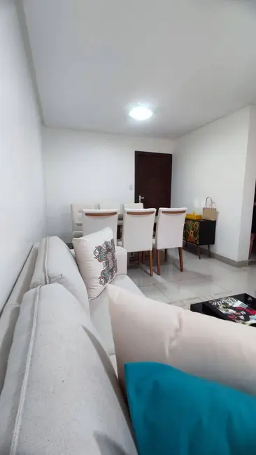 Foto 2 de Apartamento com 3 quartos à venda, 100m2 em Capuchinhos, Feira De Santana - BA