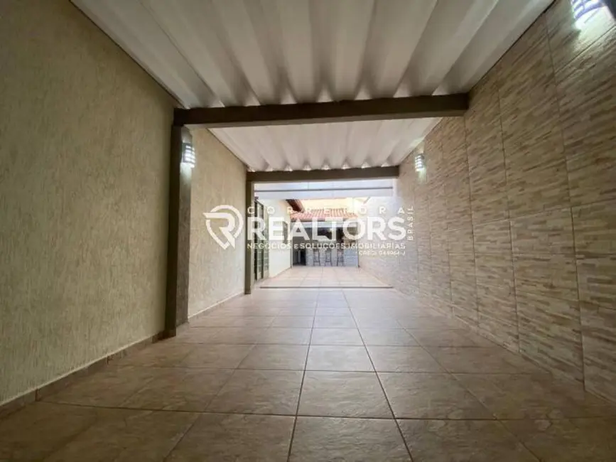 Foto 8 de Sobrado com 3 quartos à venda, 300m2 em Vila Antártica, Botucatu - SP