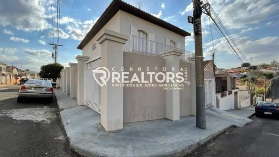 Foto 3 de Sobrado com 3 quartos à venda, 174m2 em Alto, Botucatu - SP