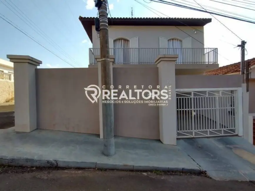 Foto 4 de Sobrado com 3 quartos à venda, 174m2 em Alto, Botucatu - SP