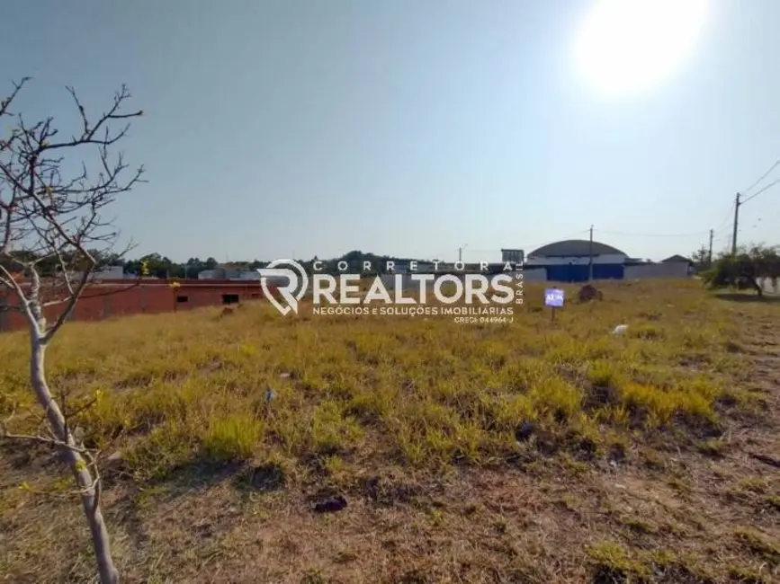 Foto 2 de Terreno / Lote à venda, 1600m2 em Residencial Lívia, Botucatu - SP