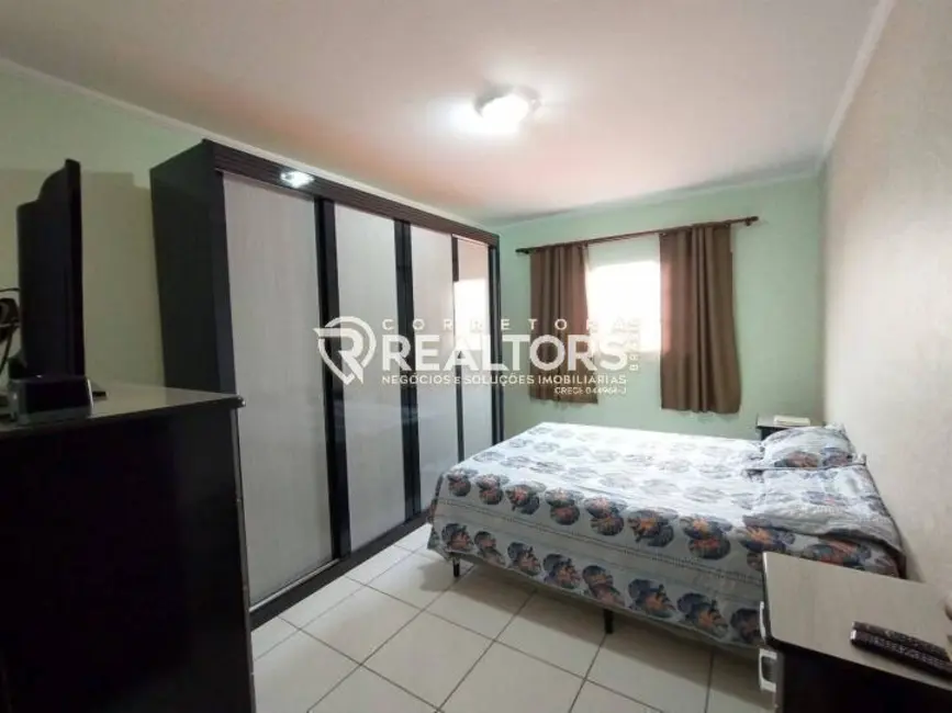 Foto 8 de Casa com 3 quartos à venda, 168m2 em Jardim Paraíso, Botucatu - SP