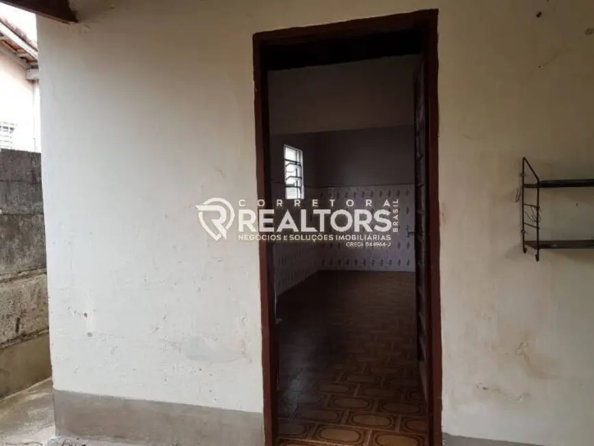 Foto 8 de Casa com 3 quartos à venda, 108m2 em Botucatu - SP
