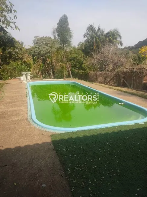 Foto 6 de Chácara com 3 quartos à venda, 350m2 em Botucatu - SP