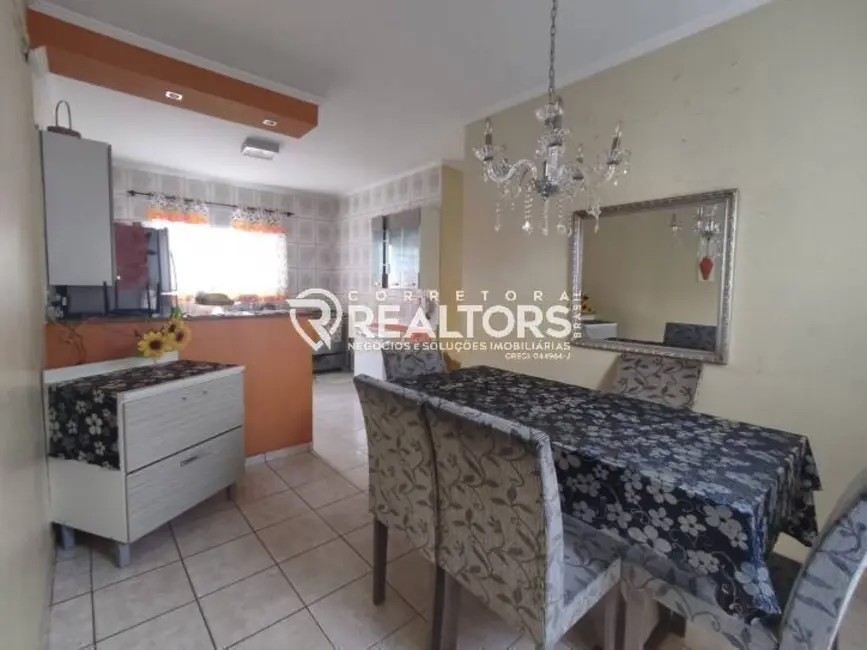 Foto 4 de Casa com 3 quartos à venda, 176m2 em Residencial Cedro, Botucatu - SP