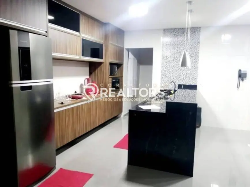 Foto 6 de Sobrado com 4 quartos à venda, 244m2 em Pardinho - SP