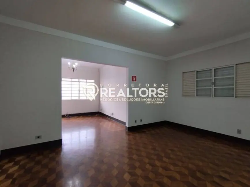 Foto 6 de Casa com 2 quartos à venda, 132m2 em Vila São Lúcio, Botucatu - SP