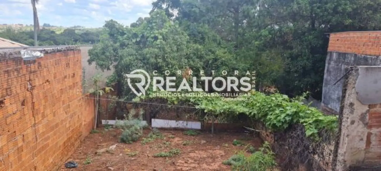 Foto 4 de Casa com 3 quartos à venda, 100m2 em Vila Guimarães, Botucatu - SP