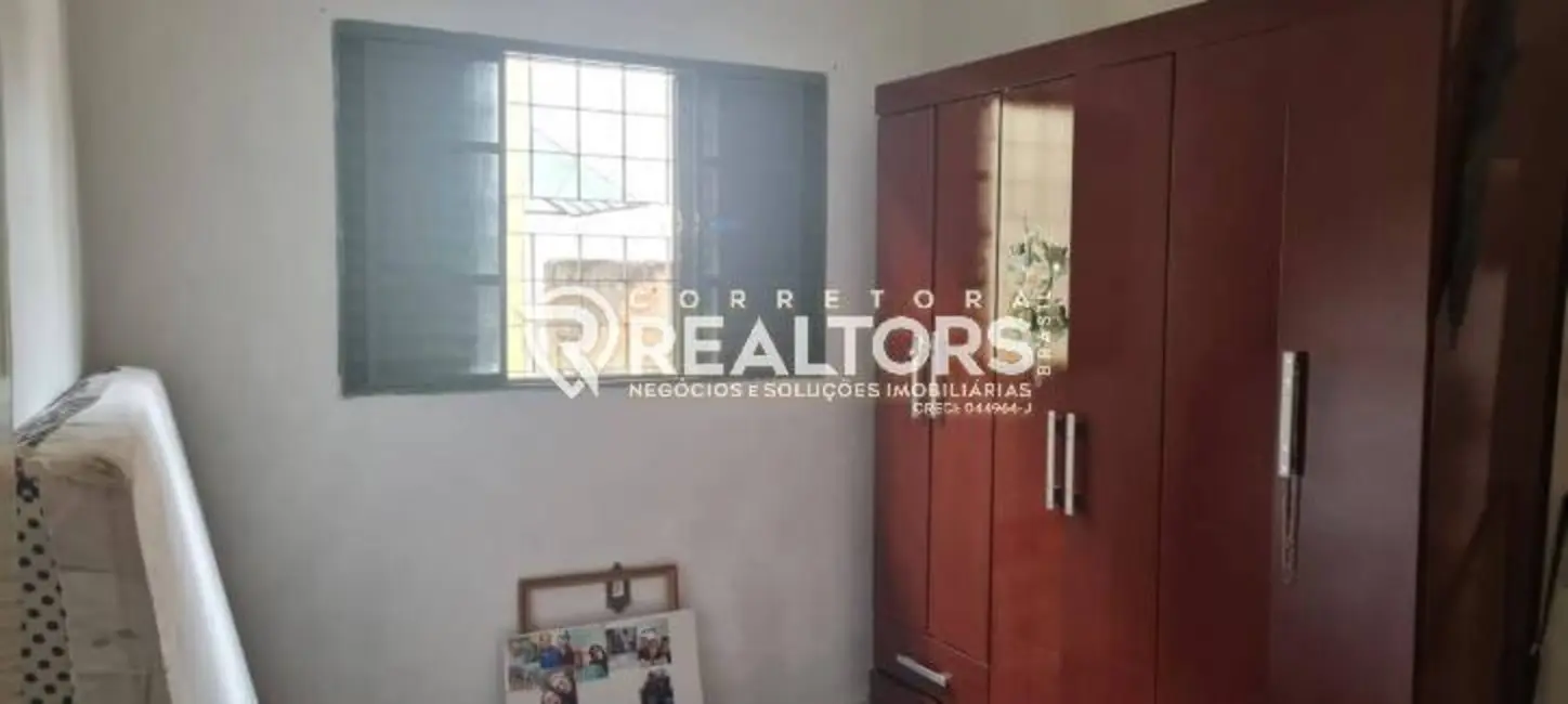 Foto 2 de Casa com 3 quartos à venda, 100m2 em Vila Guimarães, Botucatu - SP