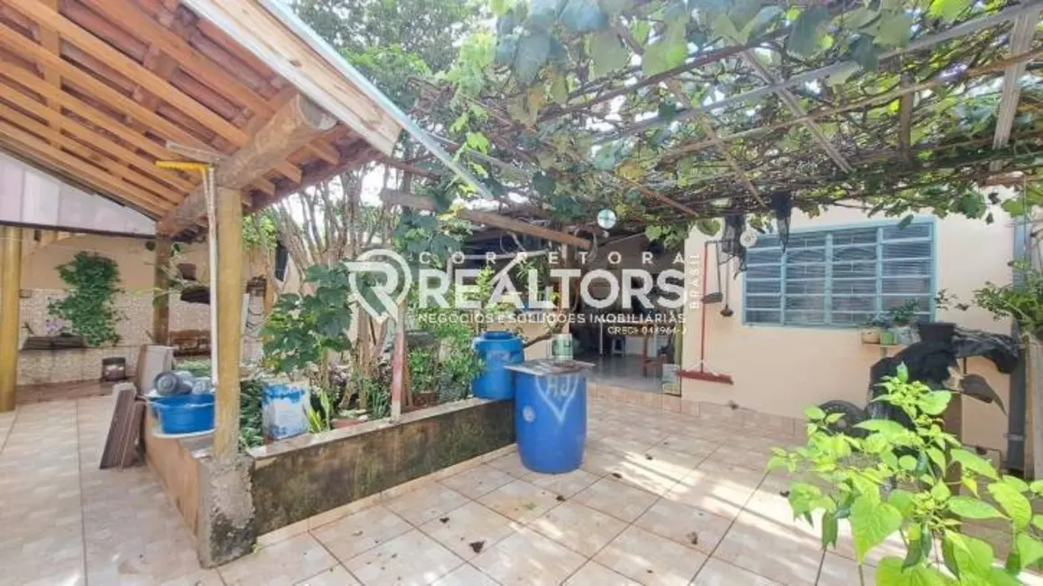 Foto 7 de Casa com 2 quartos à venda, 170m2 em Vila Antártica, Botucatu - SP