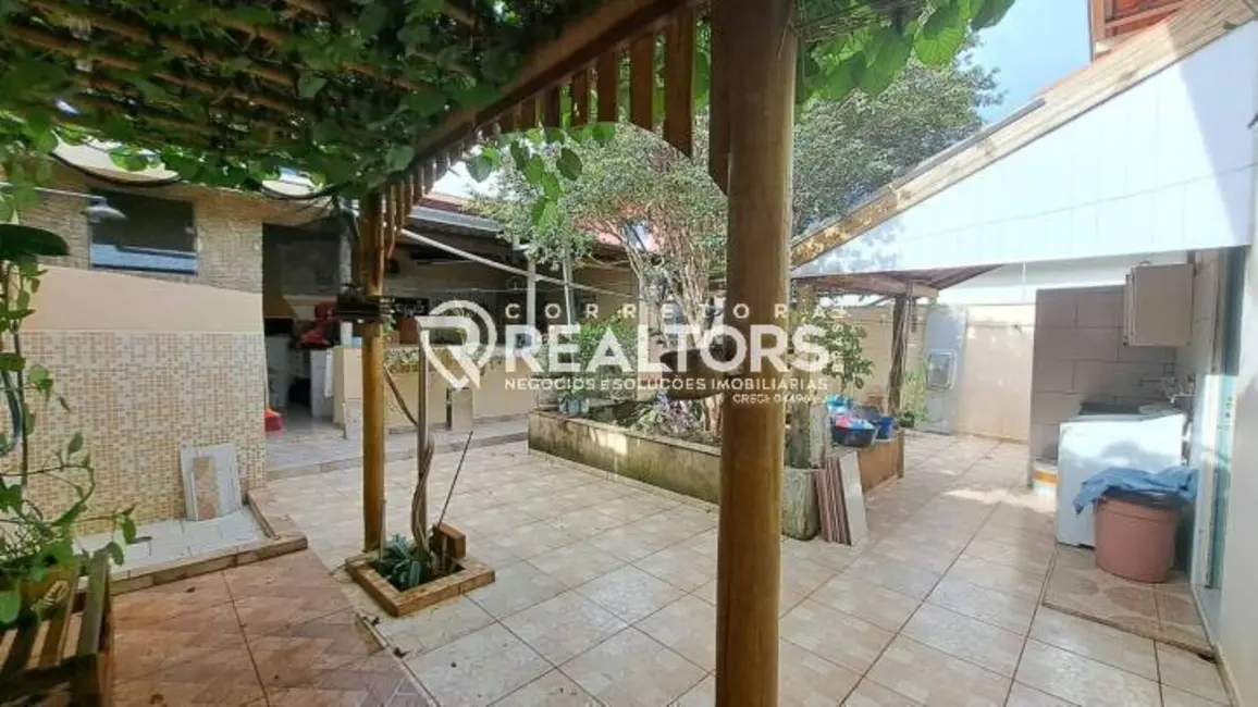 Foto 4 de Casa com 2 quartos à venda, 170m2 em Vila Antártica, Botucatu - SP