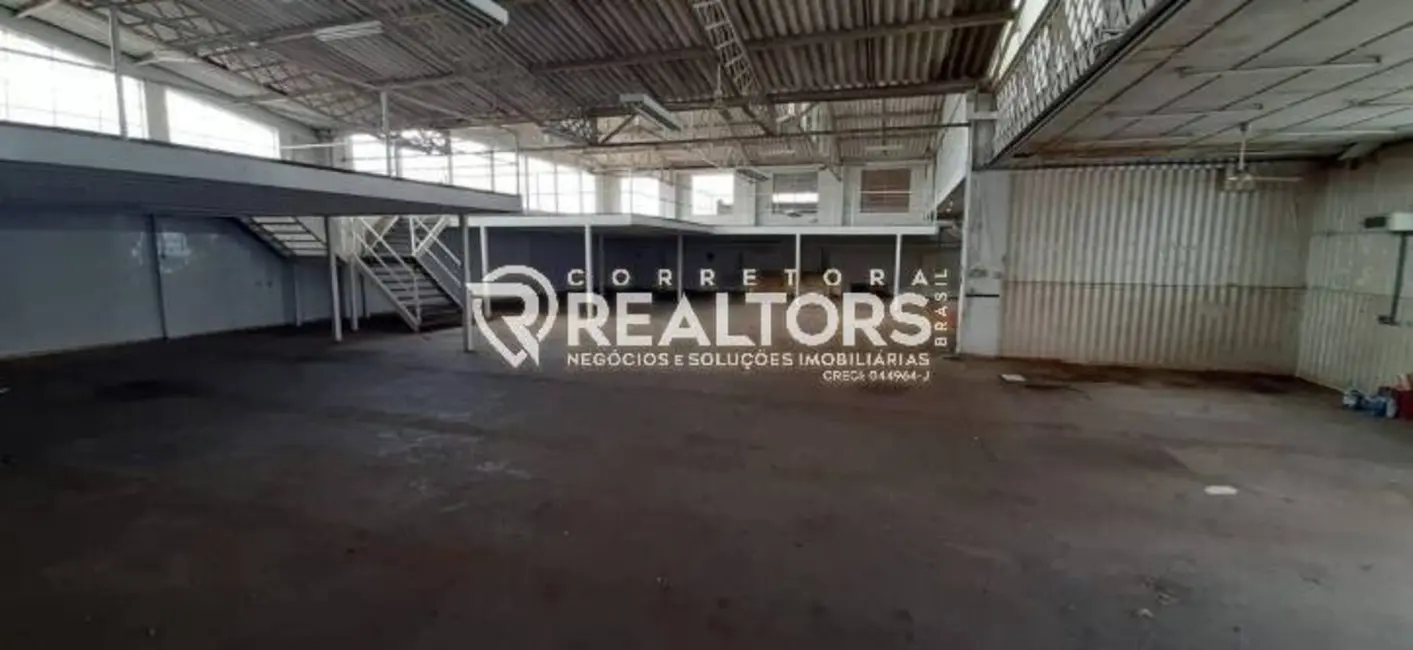 Foto 3 de Armazém / Galpão à venda e para alugar, 600m2 em Centro, Botucatu - SP