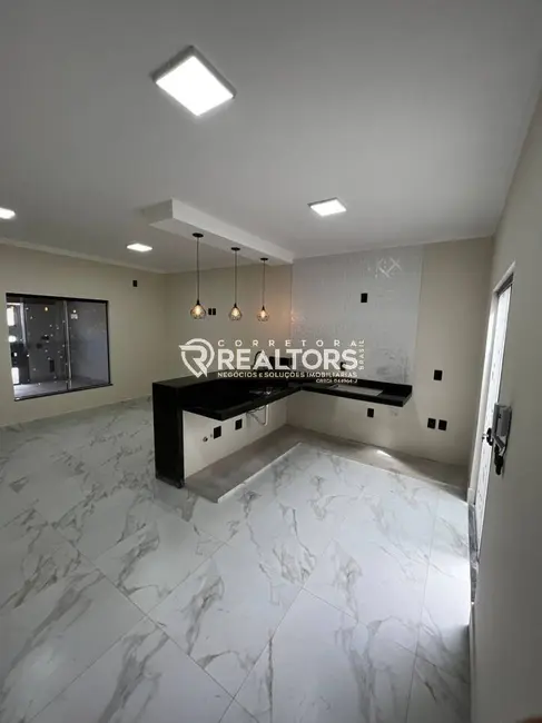 Foto 3 de Casa com 2 quartos à venda, 125m2 em Residencial Ouro Verde, Botucatu - SP