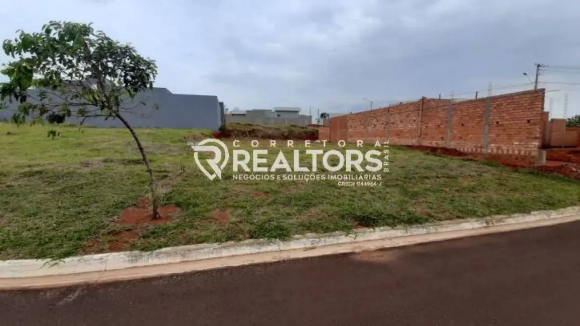 Foto 5 de Terreno / Lote à venda, 282m2 em Villas Paraíso, Botucatu - SP