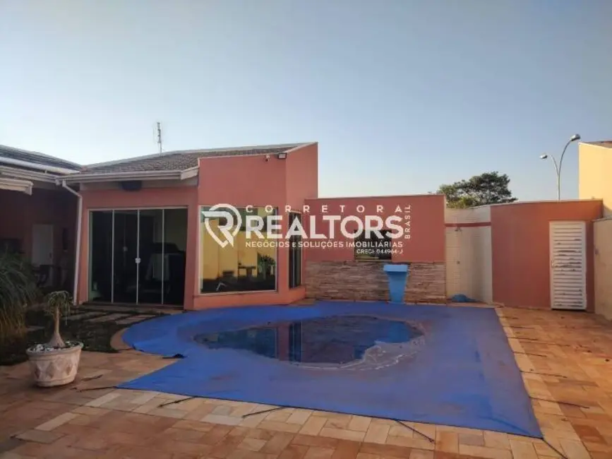 Foto 3 de Sobrado com 5 quartos à venda, 760m2 em Vila Auxiliadora, Botucatu - SP