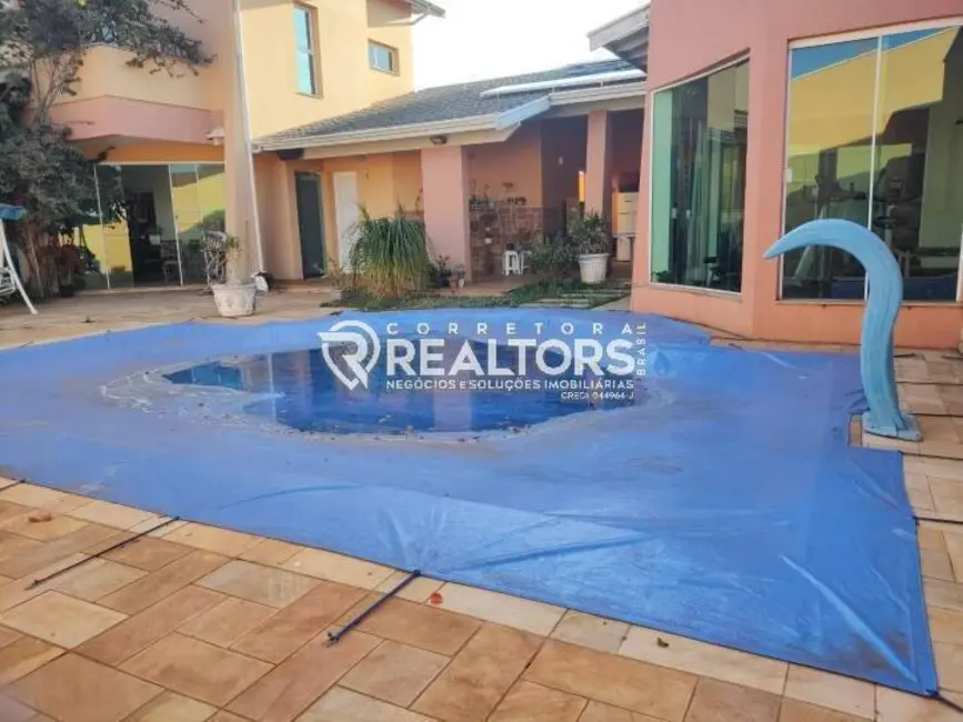 Foto 5 de Sobrado com 5 quartos à venda, 760m2 em Vila Auxiliadora, Botucatu - SP