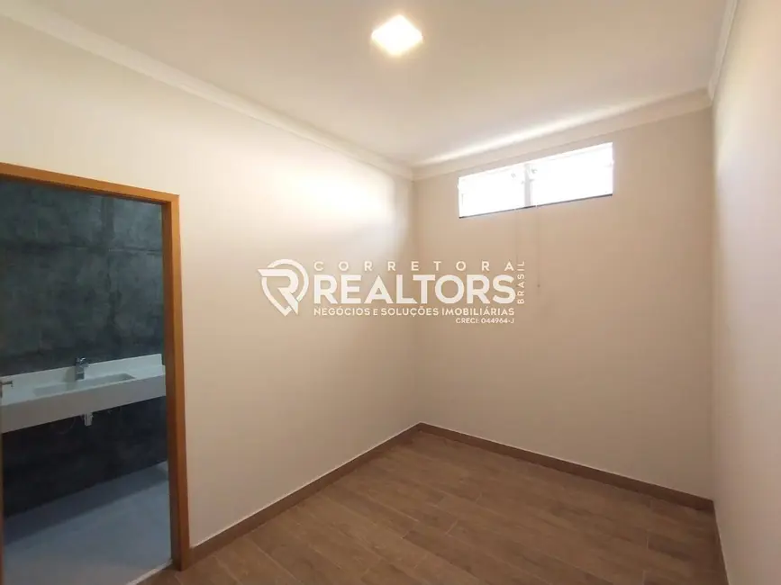 Foto 7 de Casa com 3 quartos à venda, 297m2 em Villas Paraíso, Botucatu - SP