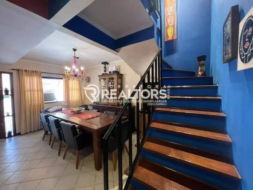 Foto 7 de Sobrado com 4 quartos à venda, 106m2 em Vila Santana, Botucatu - SP