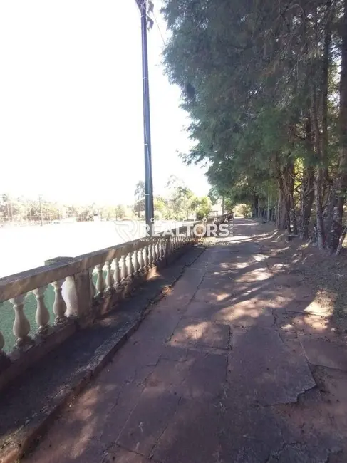 Foto 5 de Chácara com 2 quartos à venda, 5040m2 em Chácara Recreio Vista Alegre, Botucatu - SP